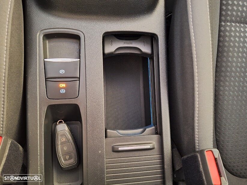 Ford Focus 1.0 EcoBoost MHEV Connected - 31