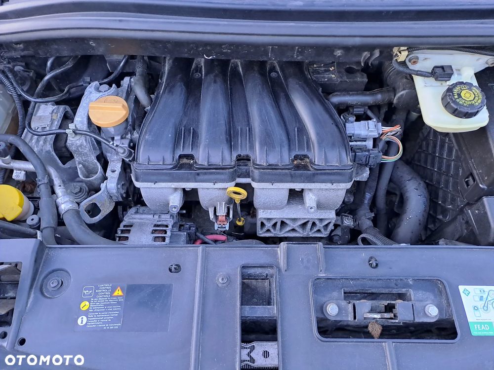Renault Grand Scenic 2.0 16V 140 CVT Bose Edition - 27