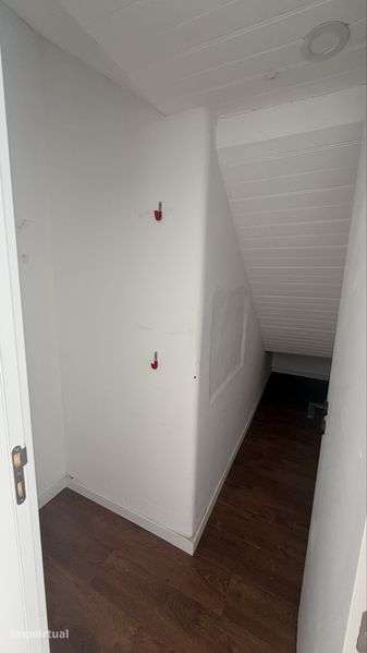 Apartamento T2 no Barreiro com lugradouro - Grande imagem: 4/11