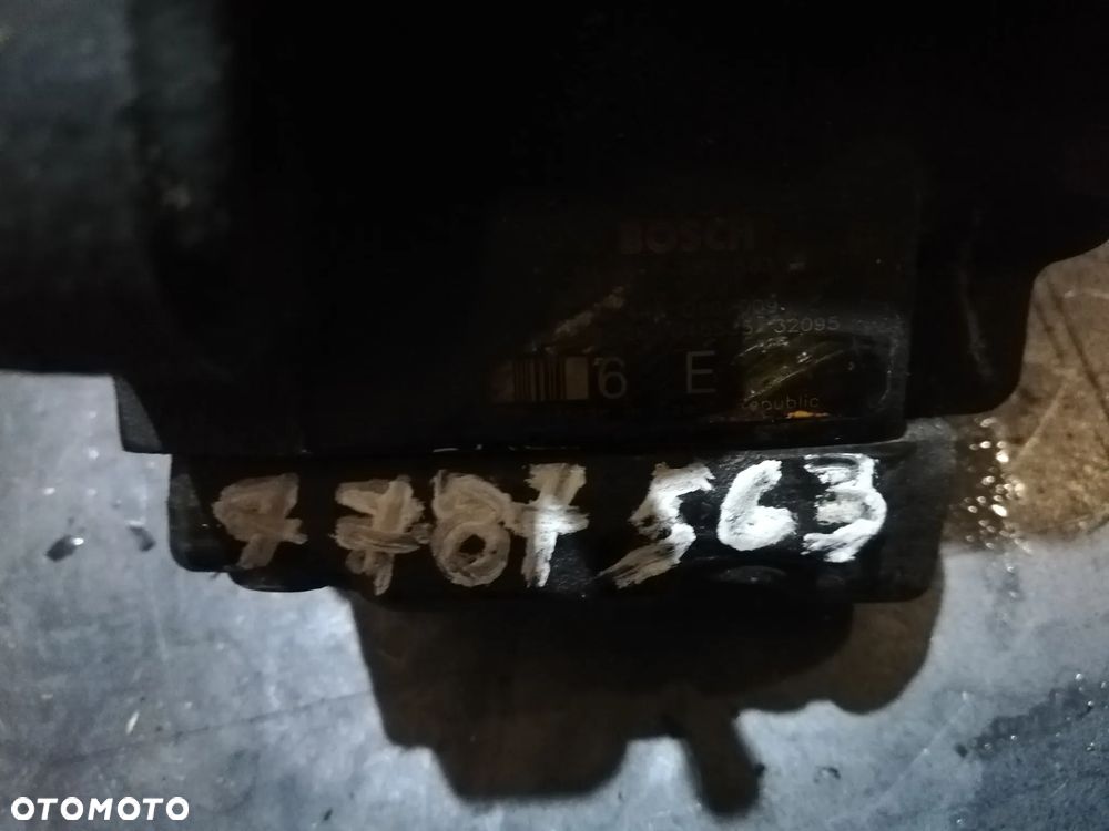 POMPA WTRYSKOWA BMW E38 E39 E46 3,0D 7787563 - 2