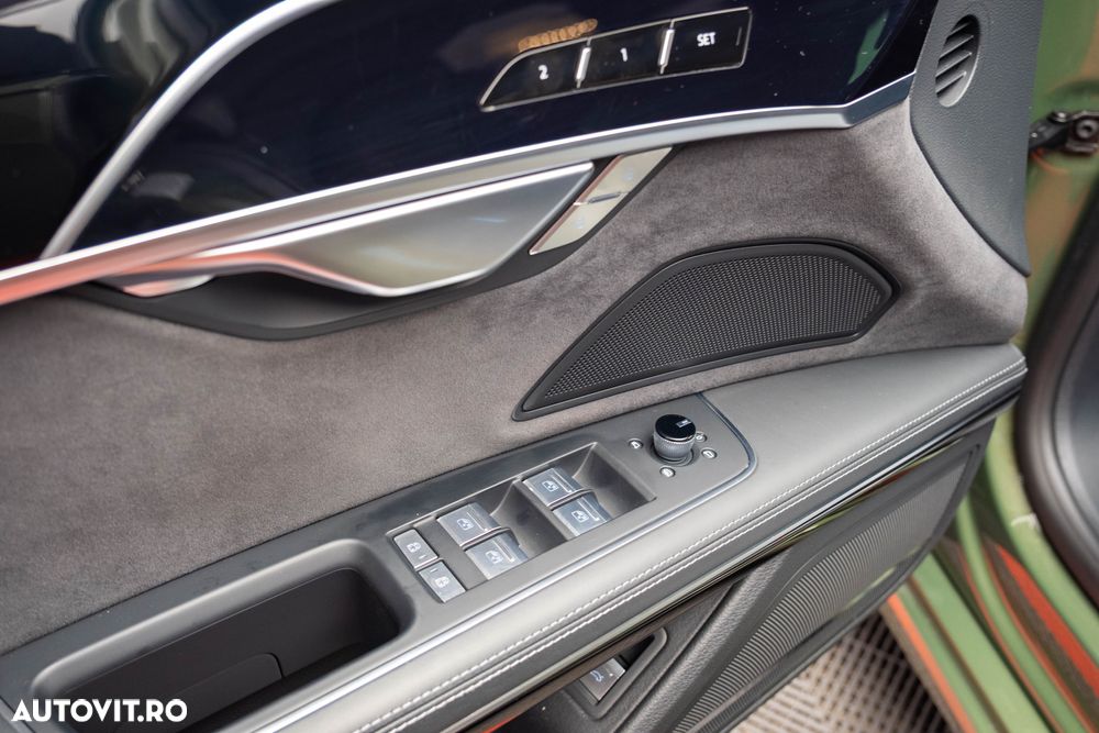 Audi A8 55 TFSI quattro Tiptronic MHEV - 14