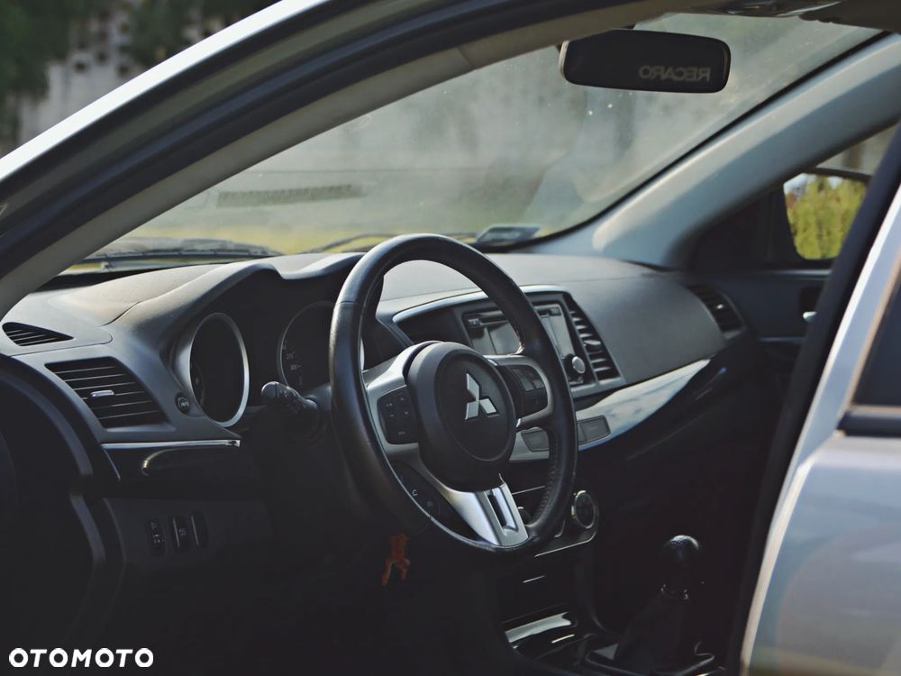 Mitsubishi Lancer Evolution - 6