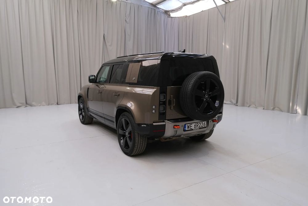 Land Rover Defender 110 D300 X - 2