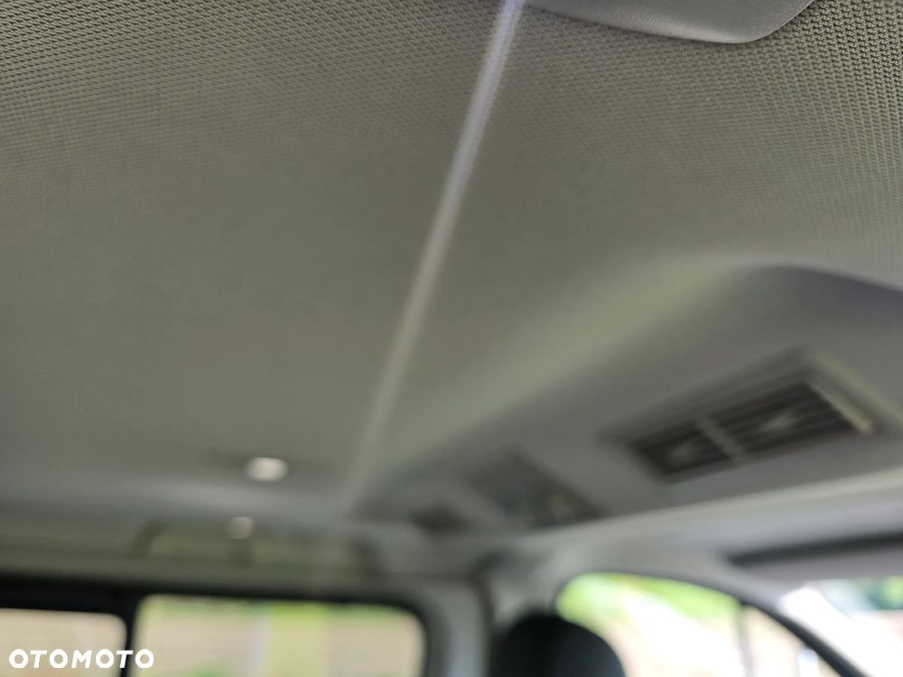 Renault Trafic SpaceClass 2.0 dCi Escapade EDC - 13