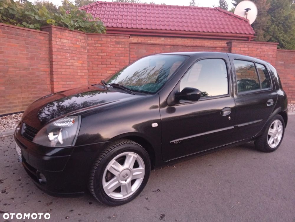 Renault Clio - 6