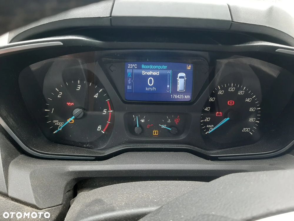 Ford Transit Custom - 12