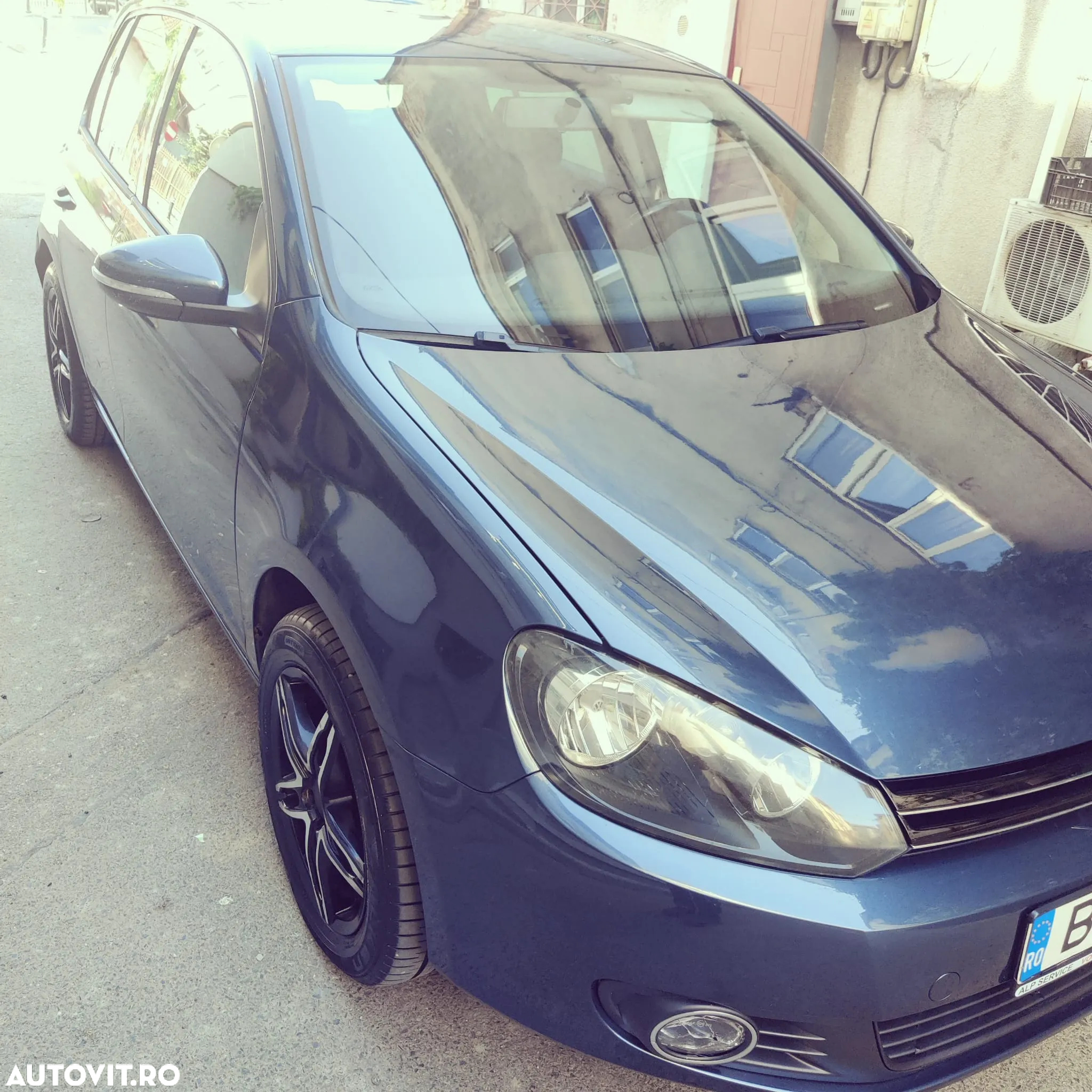 Volkswagen Golf 2.0 TDI 4Motion Comfortline - 2