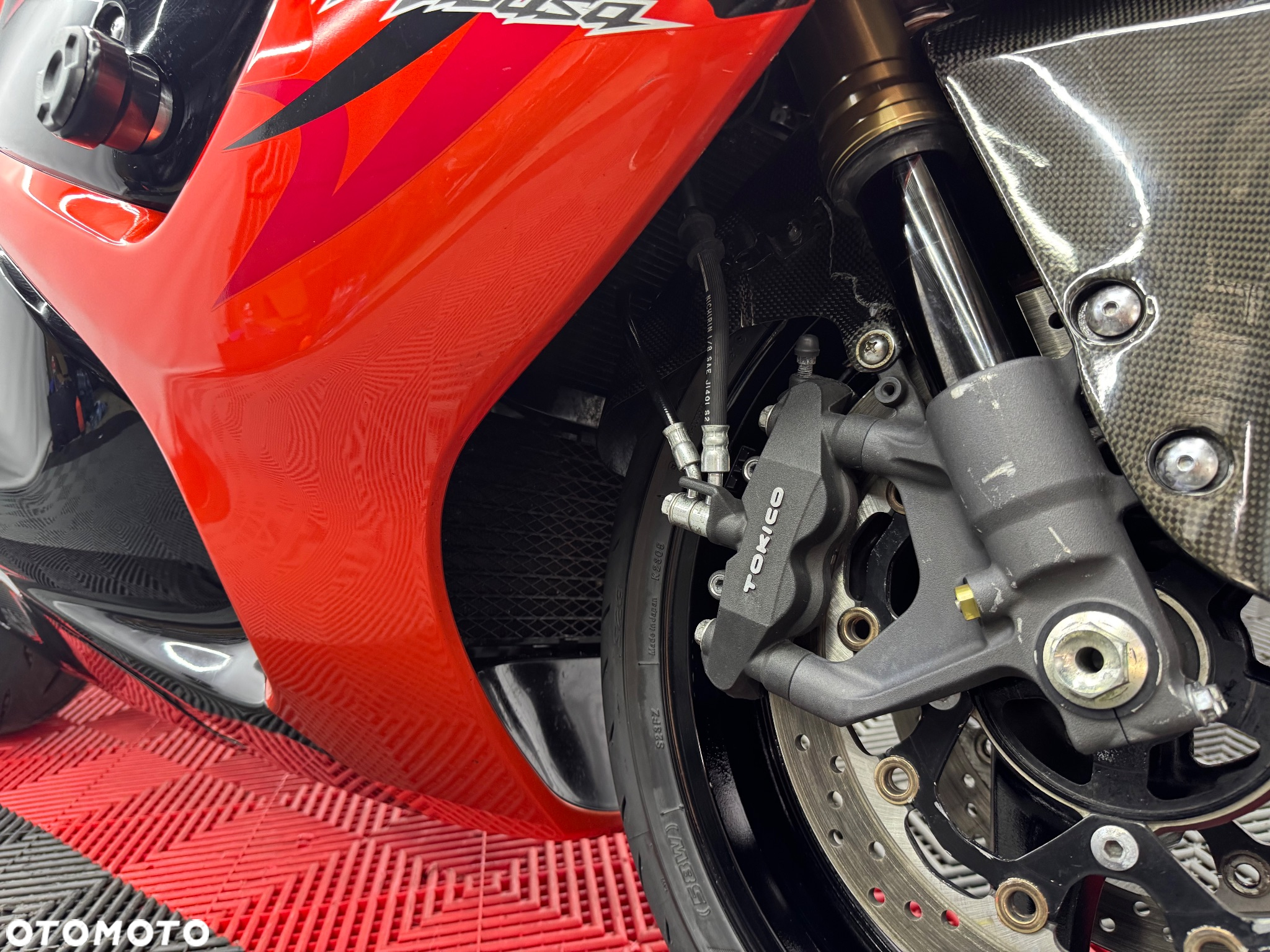 Suzuki GSX-R - 36