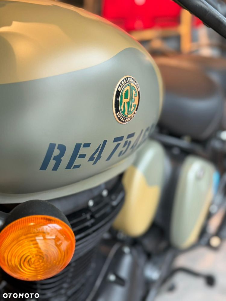 Royal Enfield Classic - 4