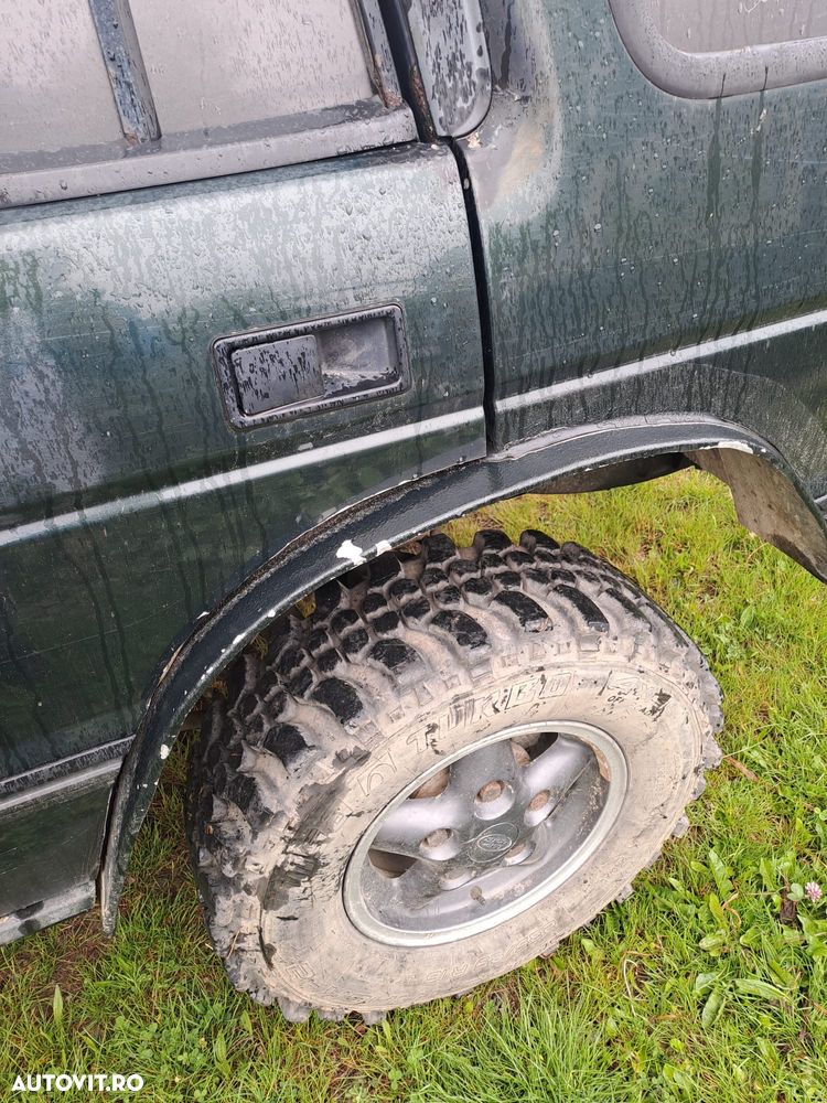 Land Rover Discovery - 7