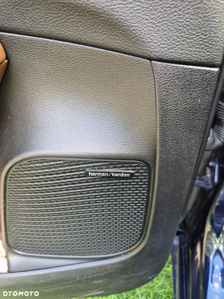 Chrysler Pacifica - 26