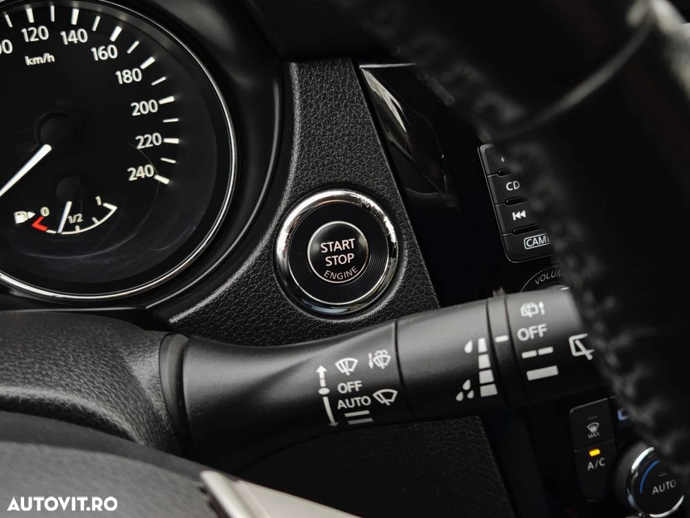 Nissan X-Trail 1.6 dCi Xtronic Tekna - 21