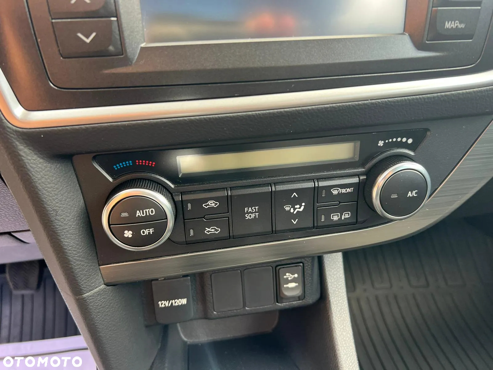 Toyota Auris 1.33 VVT-i Life - 19