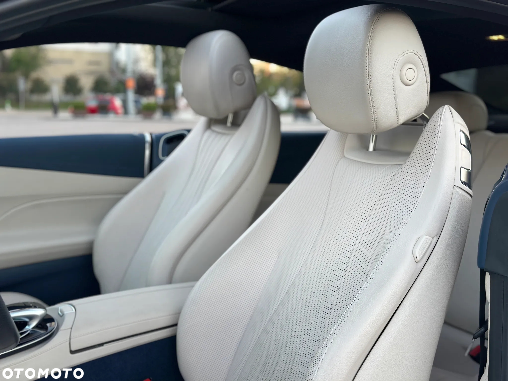 Mercedes-Benz Klasa E 220 d Coupe 9G-TRONIC - 8