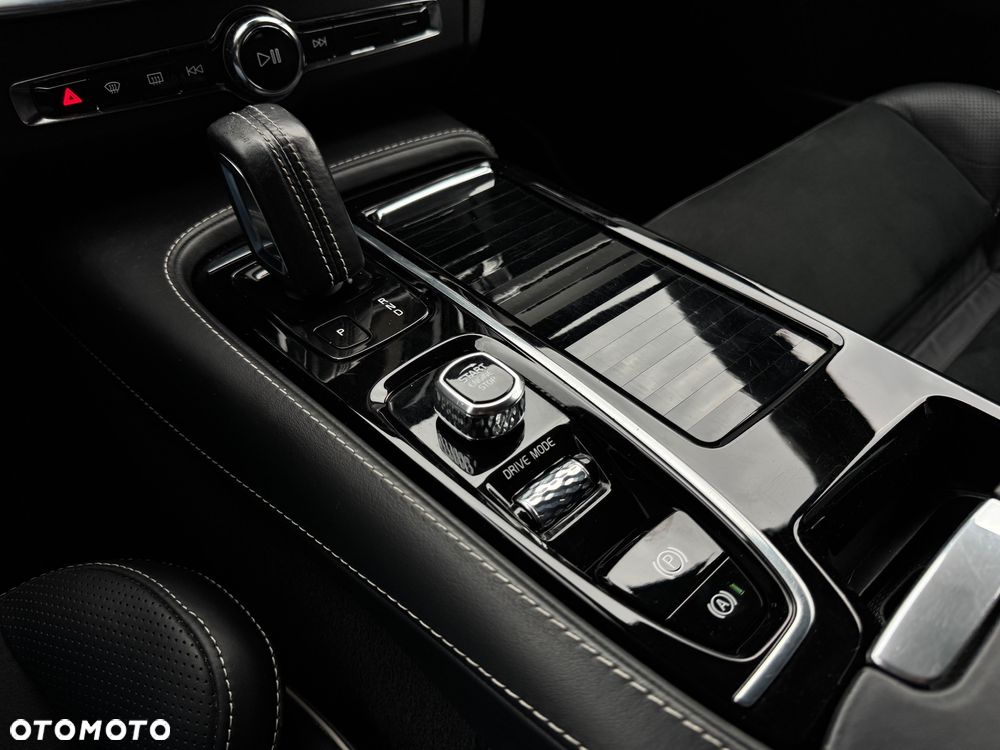 Volvo V90 T8 Twin Engine AWD Inscription - 14