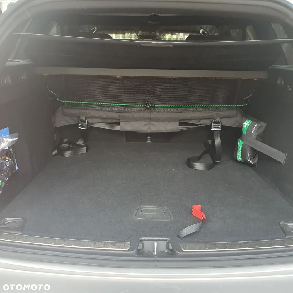 Volvo V60 D4 Geartronic Momentum Pro - 23