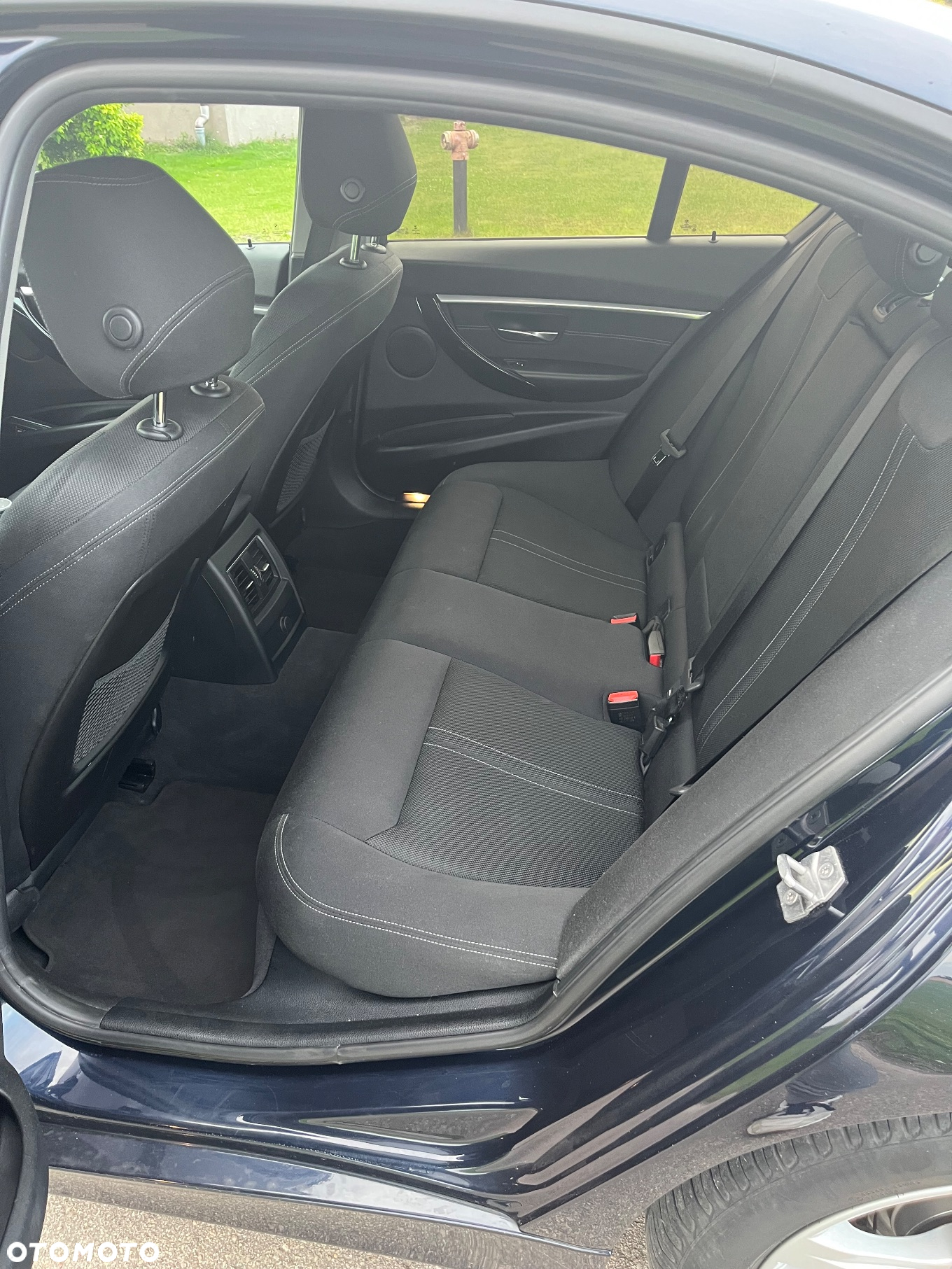 BMW Seria 3 320d Sport Line - 10