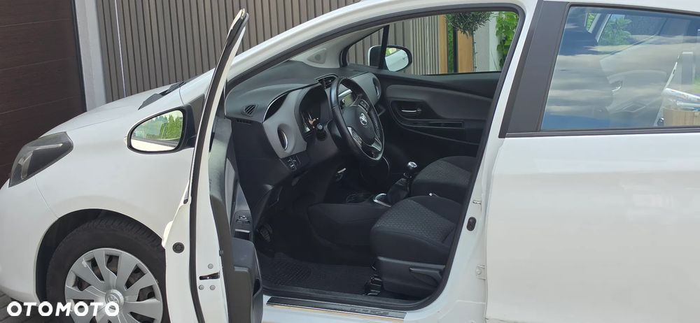 Toyota Yaris 1.33 Active EU6 - 5