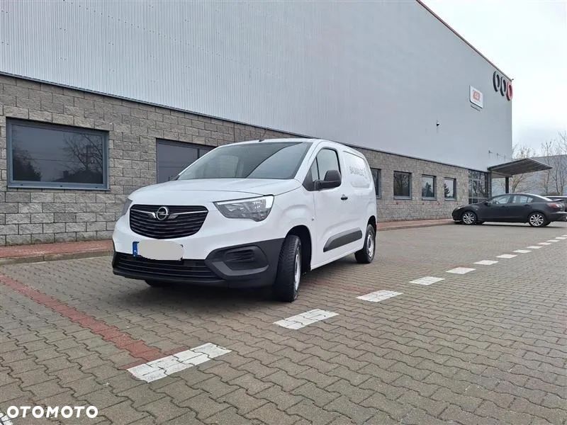 Opel Combo Life 1.2 Turbo S&S - 2