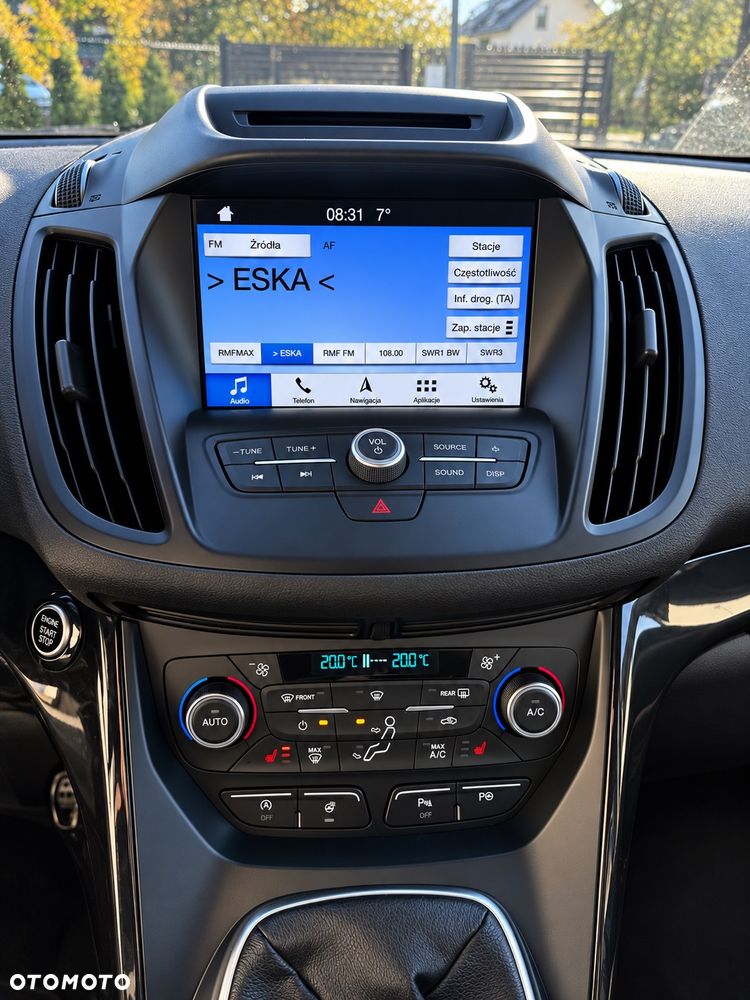 Ford Kuga - 19