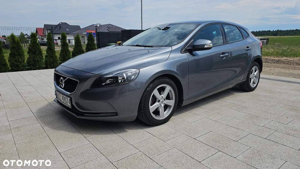 Volvo V40 D2 - 1