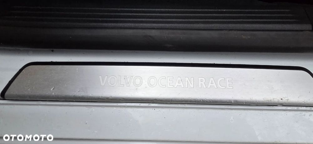 Volvo V40 D3 Drive-E Ocean Race - 13