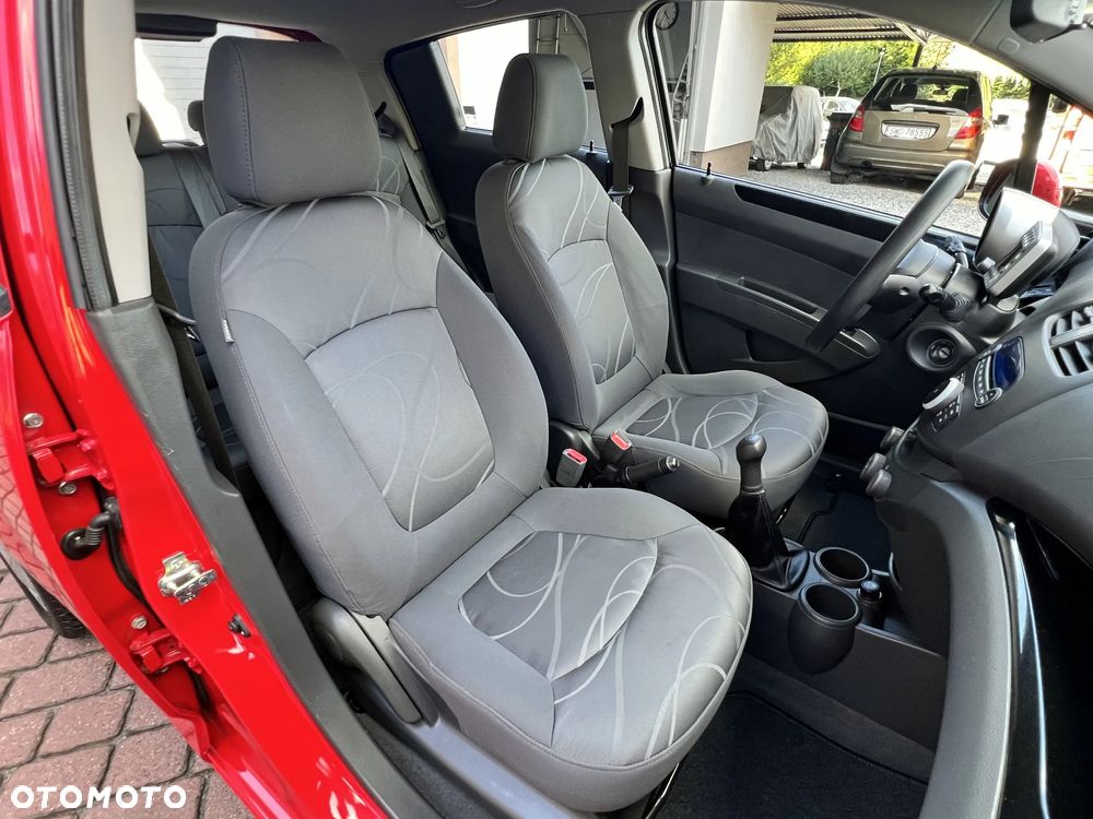 Chevrolet Spark 1.0 LS+ - 27