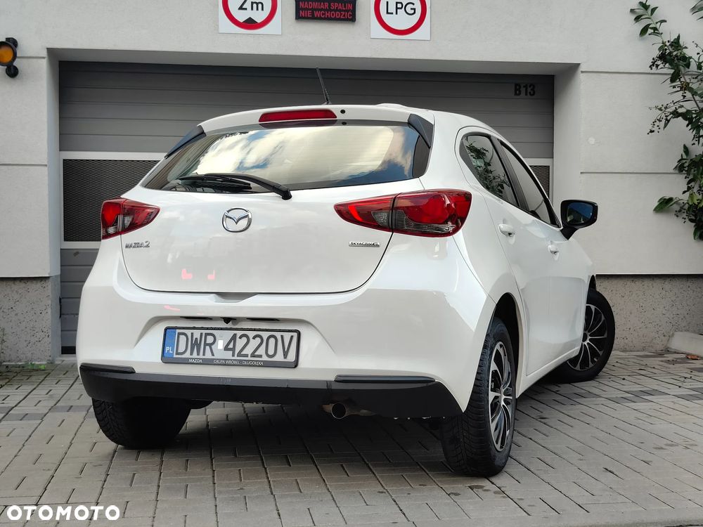 Mazda 2 - 8