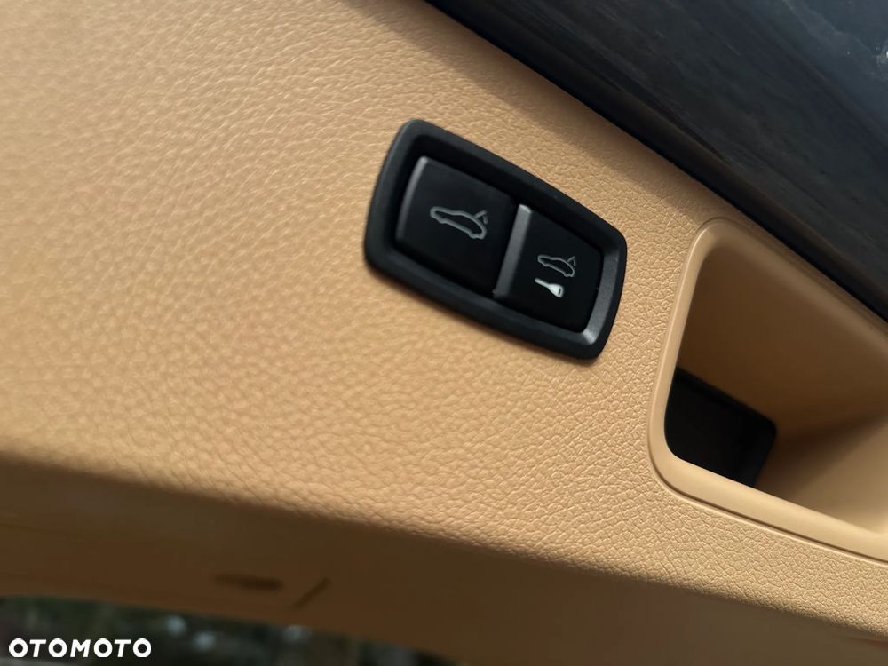 Porsche Macan S - 18