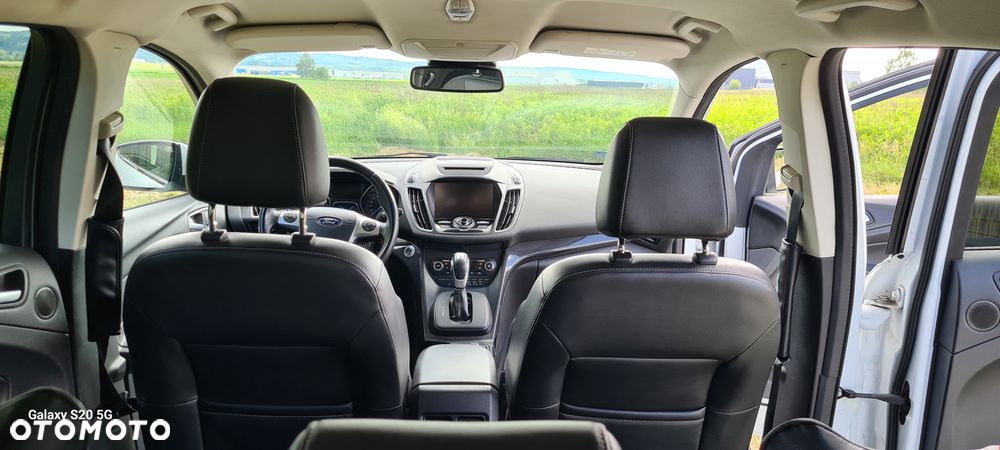 Ford Kuga 2.0 TDCi 4x4 ST-Line - 12