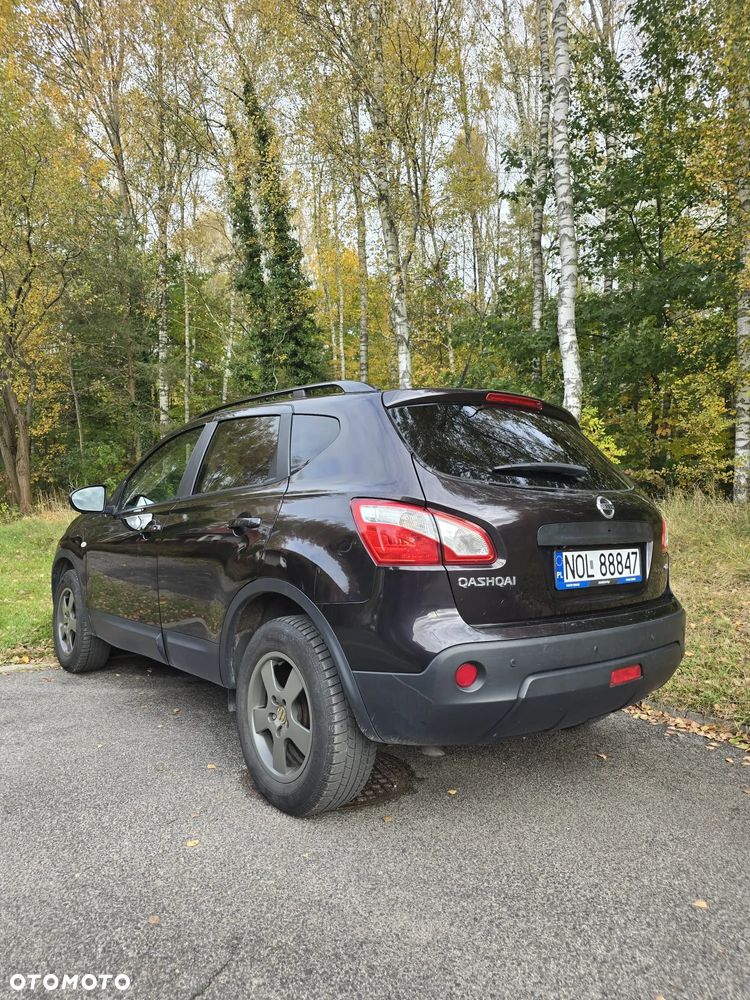Nissan Qashqai 2.0 dCi 4x4 360 EU5 - 4