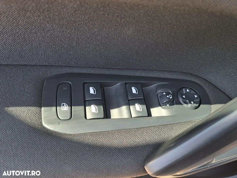 Peugeot 308 1.5 BlueHDi FAP STT Active - 12