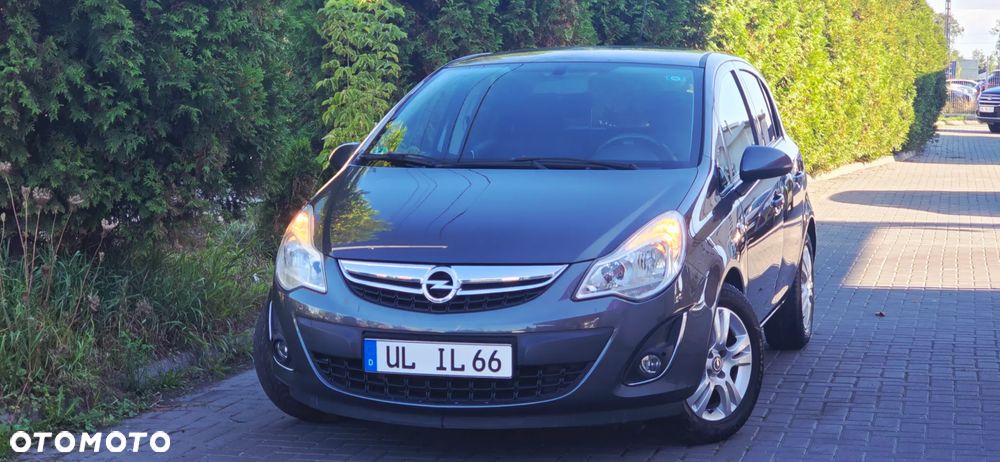 Opel Corsa 1.4 16V Edition - 2