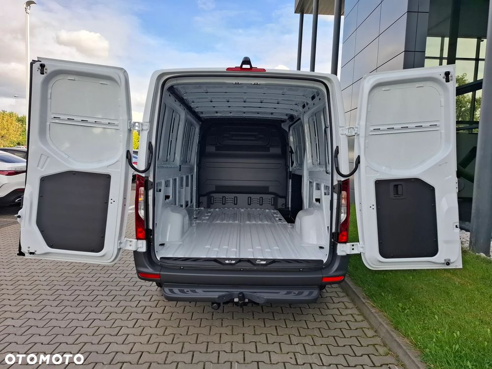 Mercedes-Benz Sprinter 315 CDI Furgon 3665 mm L2H1 - 14