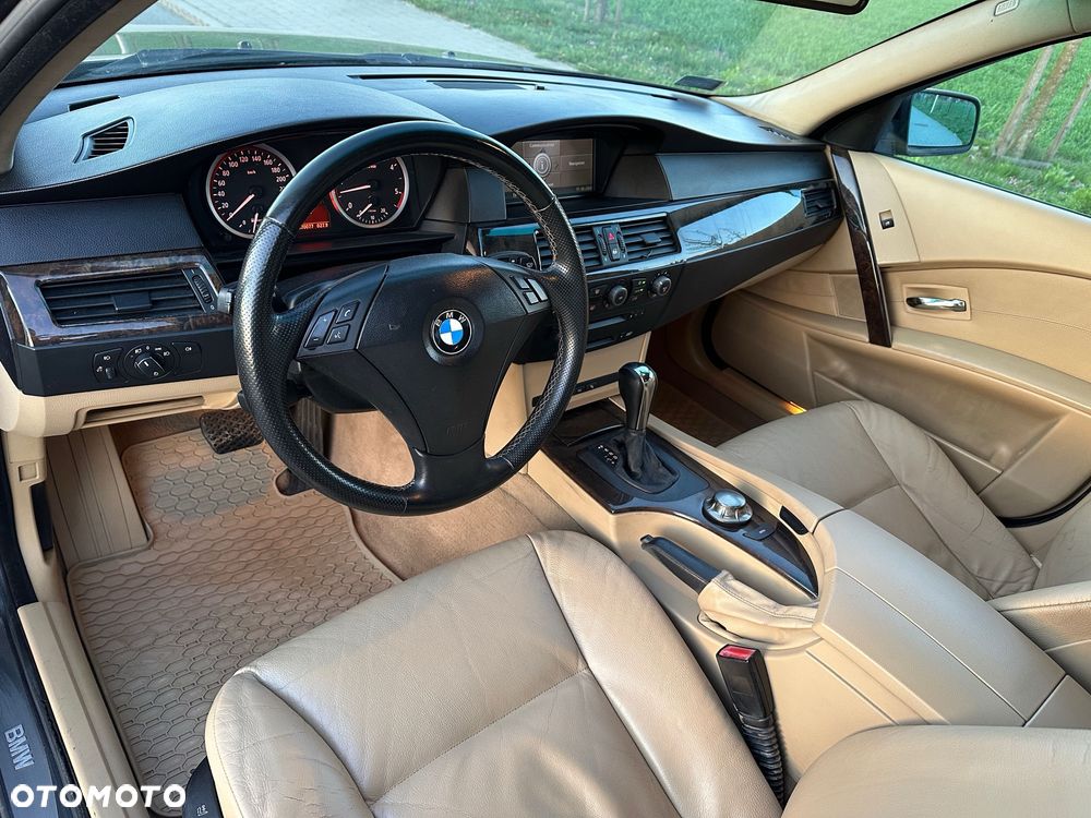 BMW Seria 5 - 17