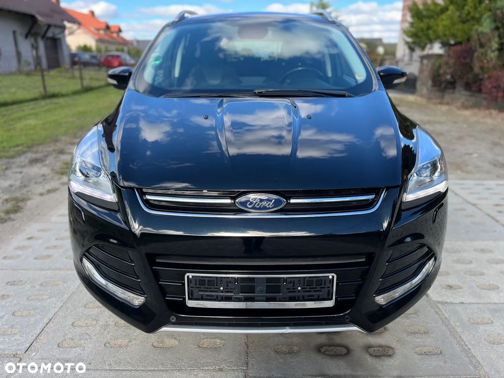 Ford Kuga 2.0 TDCi 2x4 Titanium - 3