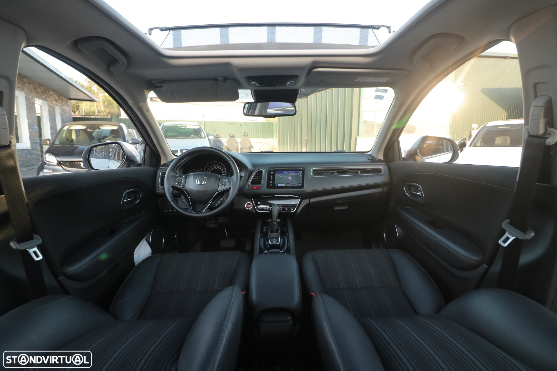 Honda HR-V 1.5 i-VTEC Elegance +C.Navi CVT - 16