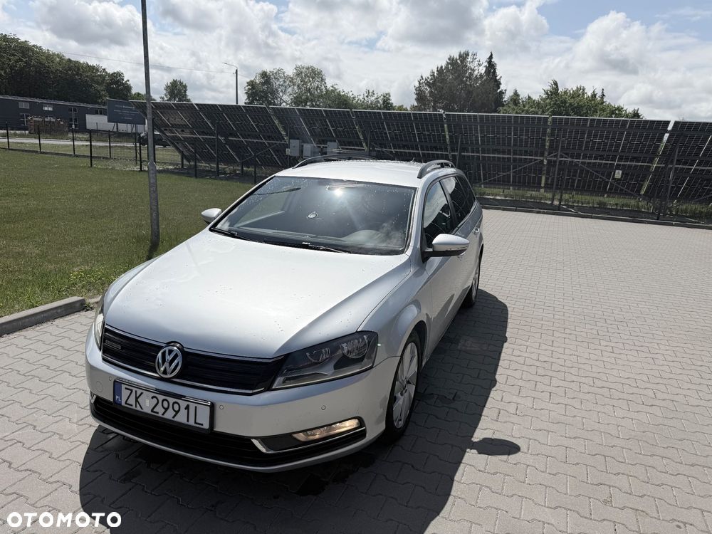 Volkswagen Passat 1.6 TDI Comfortline - 21