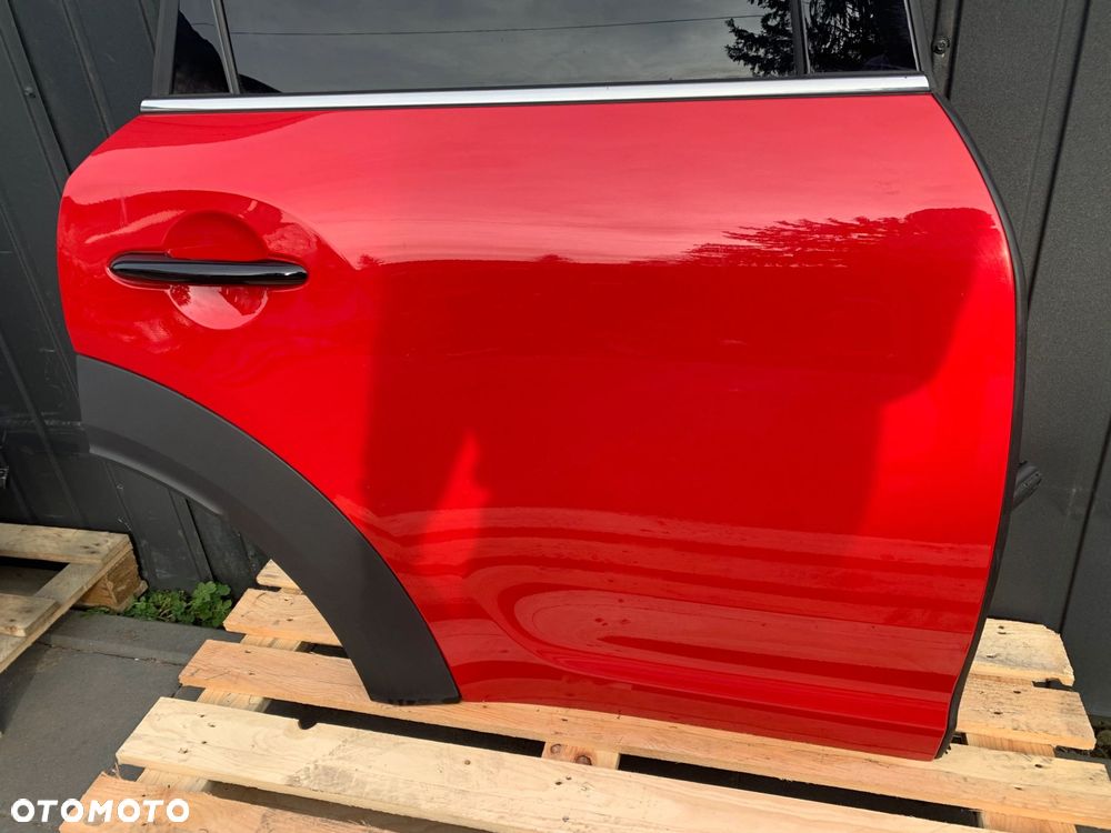 DRZWI PRAWY TYŁ MINI COUNTRYMAN F60 851 CHILI RED - 2
