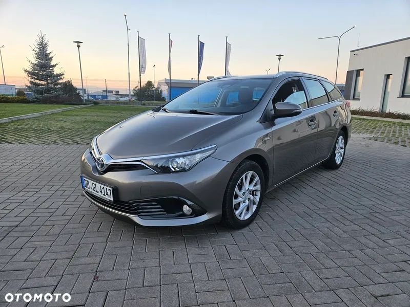 Toyota Auris - 11