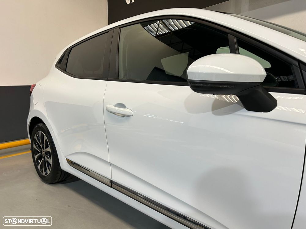 Renault Clio 1.5 Blue dCi Intens - 11