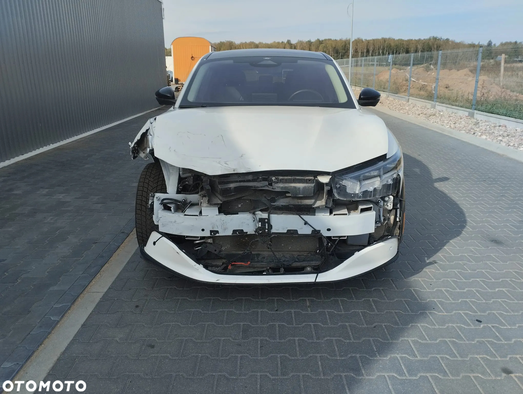 Ford Mustang Mach-E AWD PREMIUM - 3