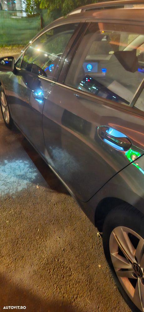 Volkswagen Golf ver-2-0-tdi-dsg-life - 6