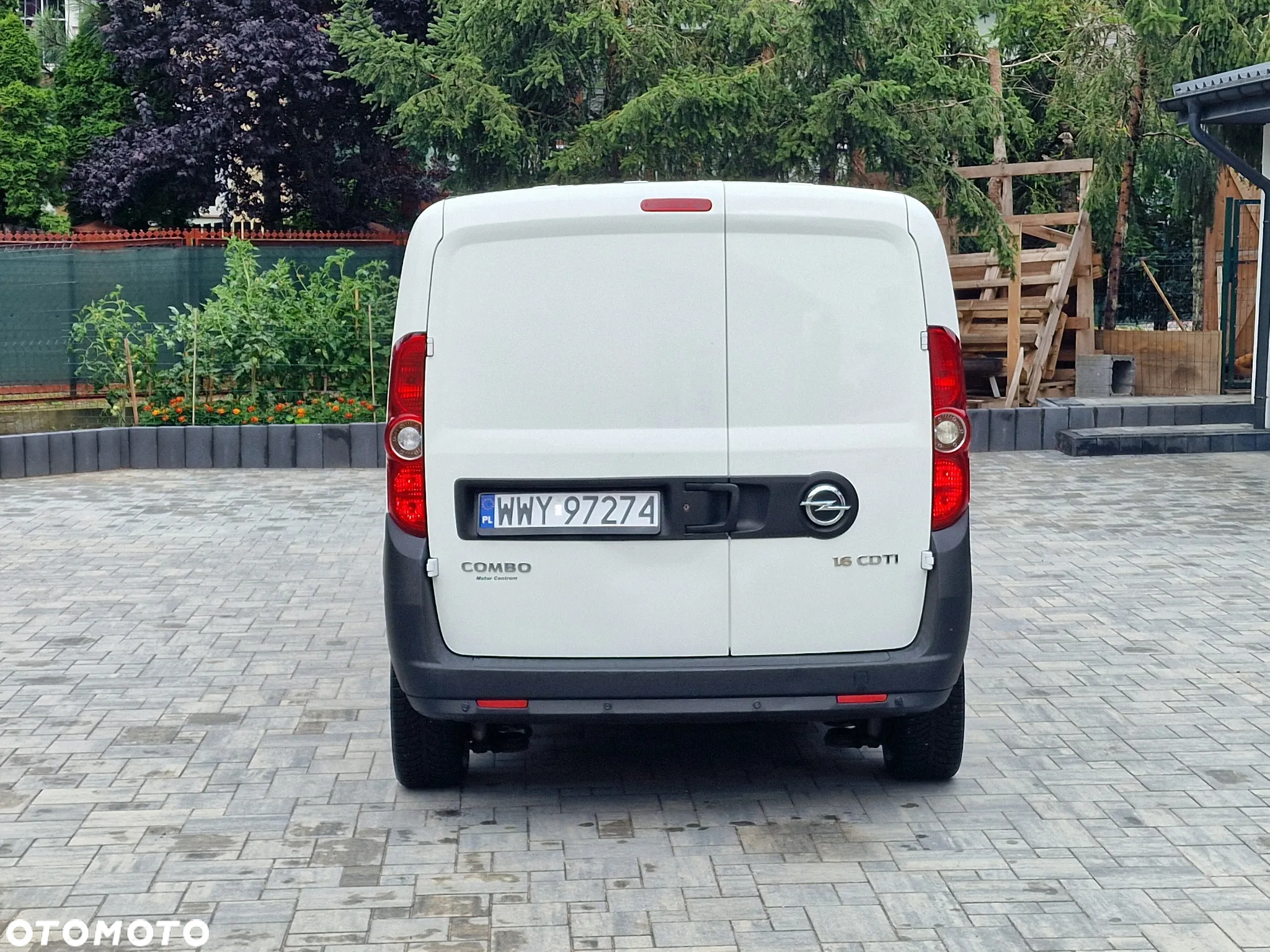 Opel COMBO - 33