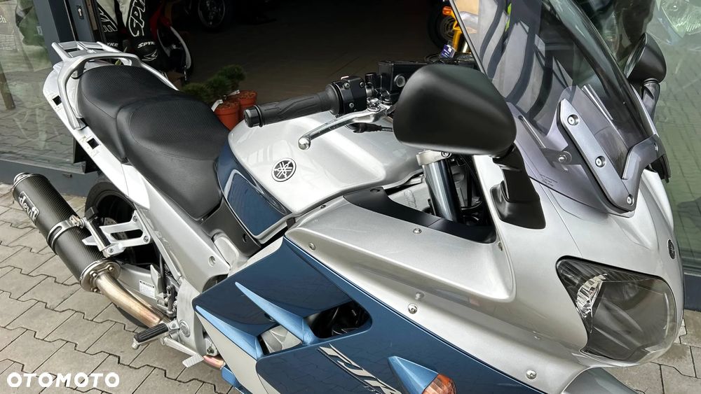 Yamaha FJR - 36