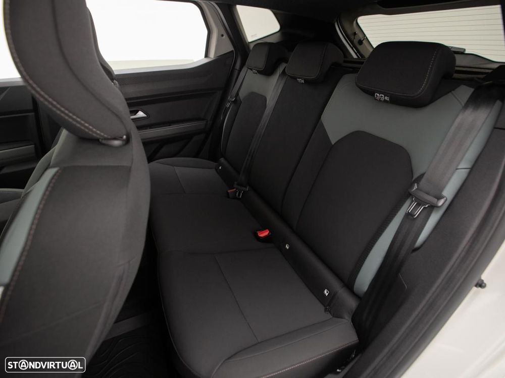 Dacia Duster 1.6 Hybrid Extreme - 10