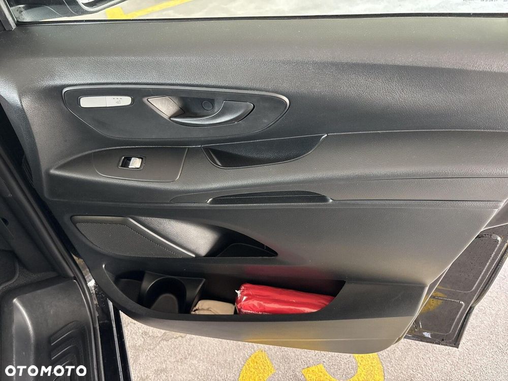 Mercedes-Benz Vito - 19