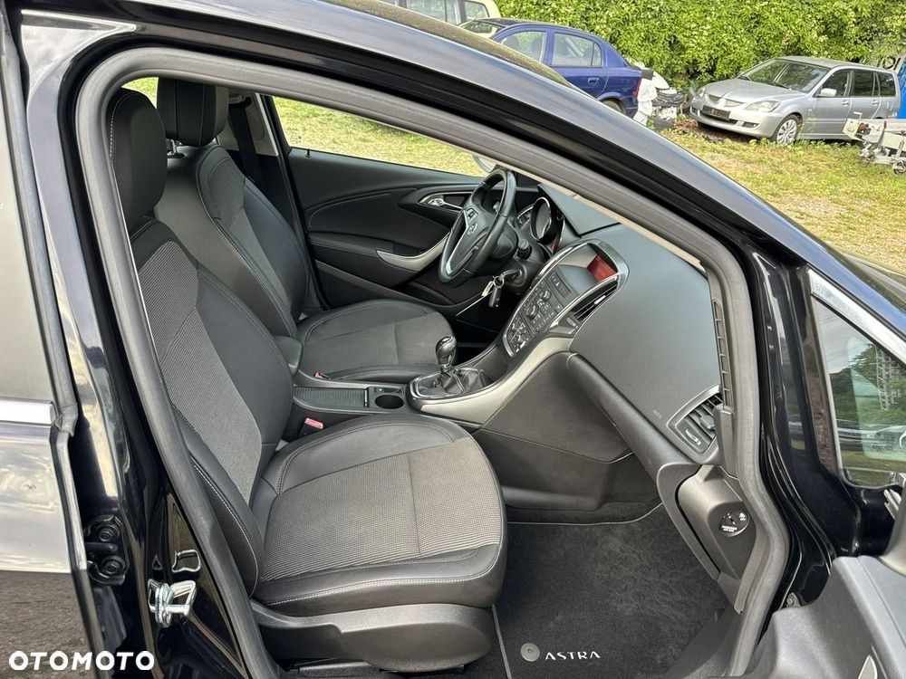 Opel Astra - 13