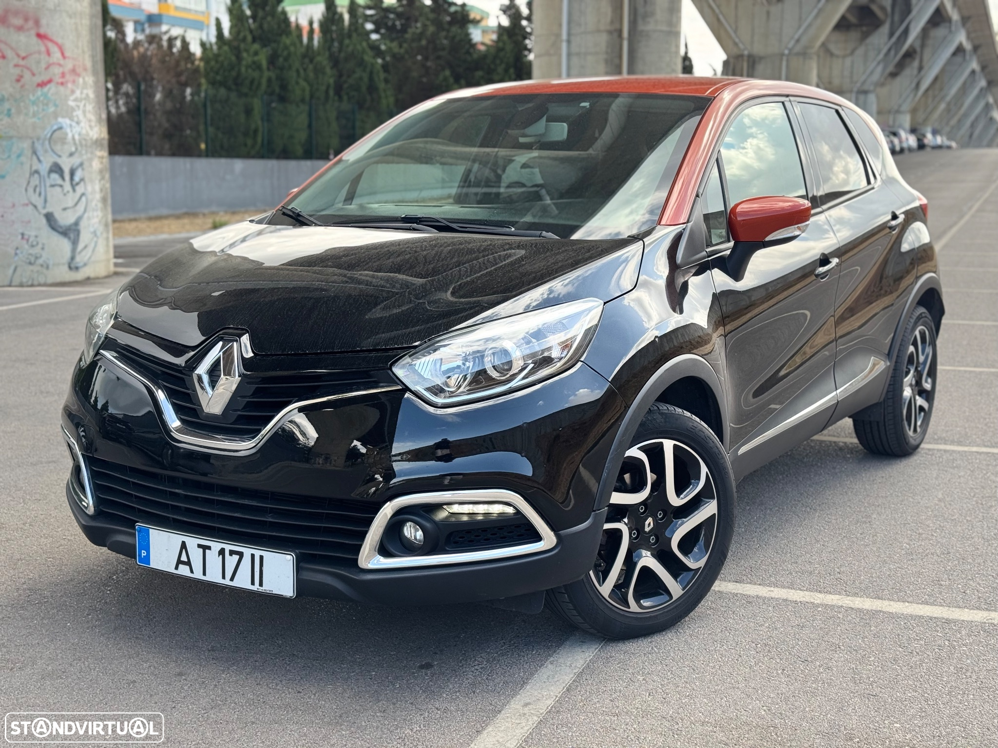 Renault Captur 1.2 TCe Exclusive EDC - 4