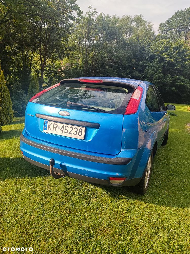 Ford Focus 1.6 16V Style - 6